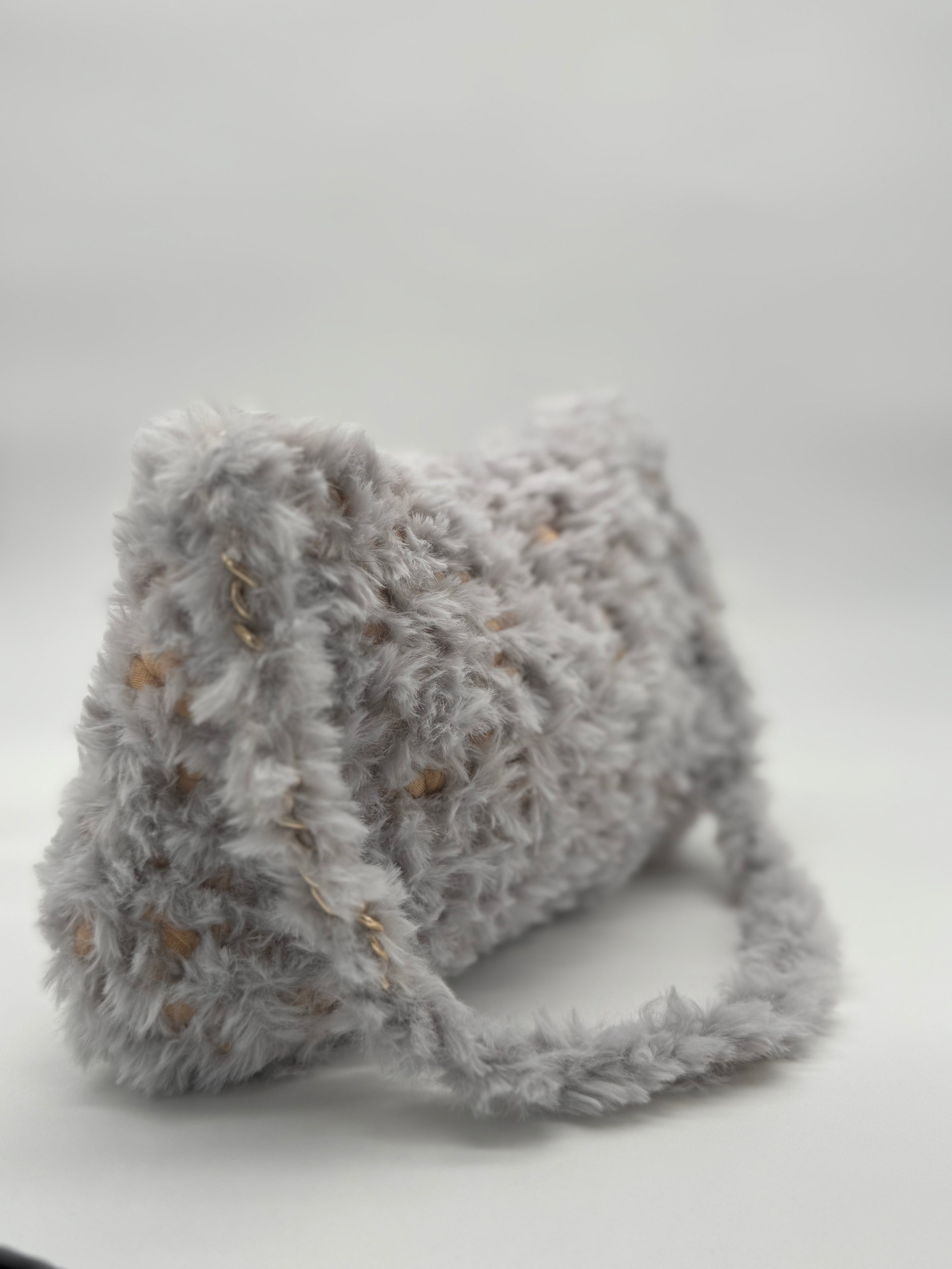 Fluffy Bag Beige