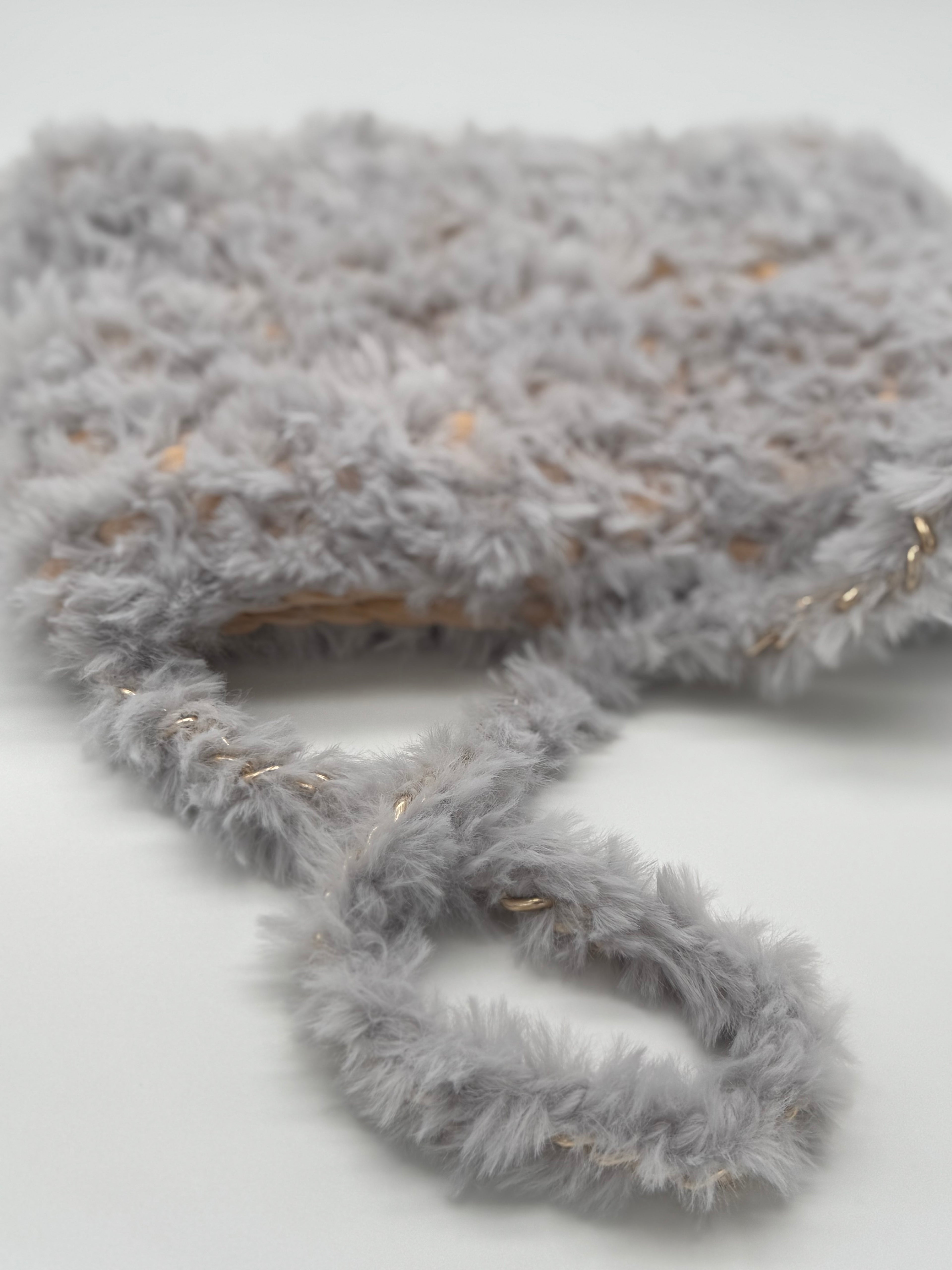 Fluffy Bag Beige